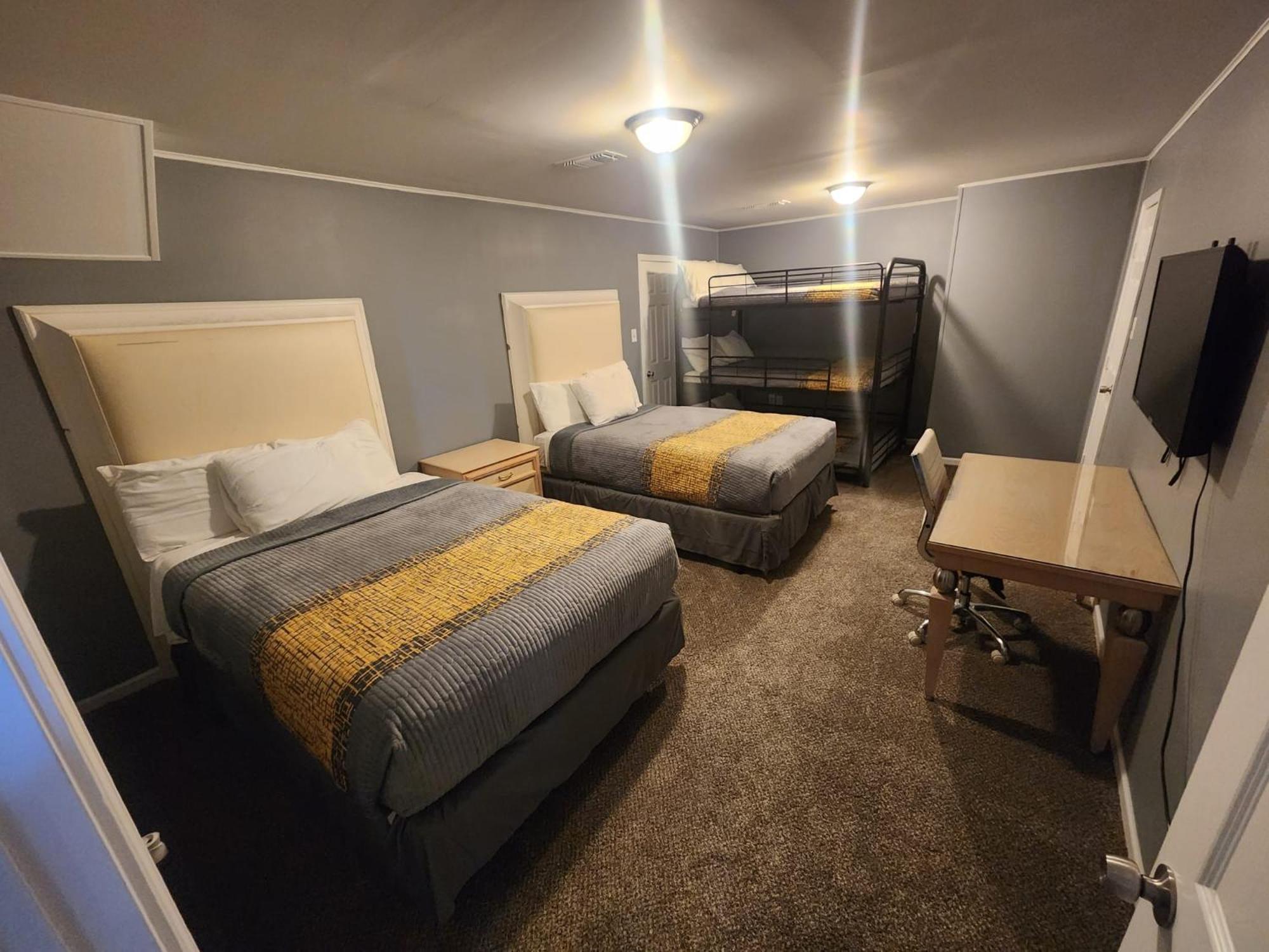 Super Large East Memphis 23 Beds Villa ภายนอก รูปภาพ