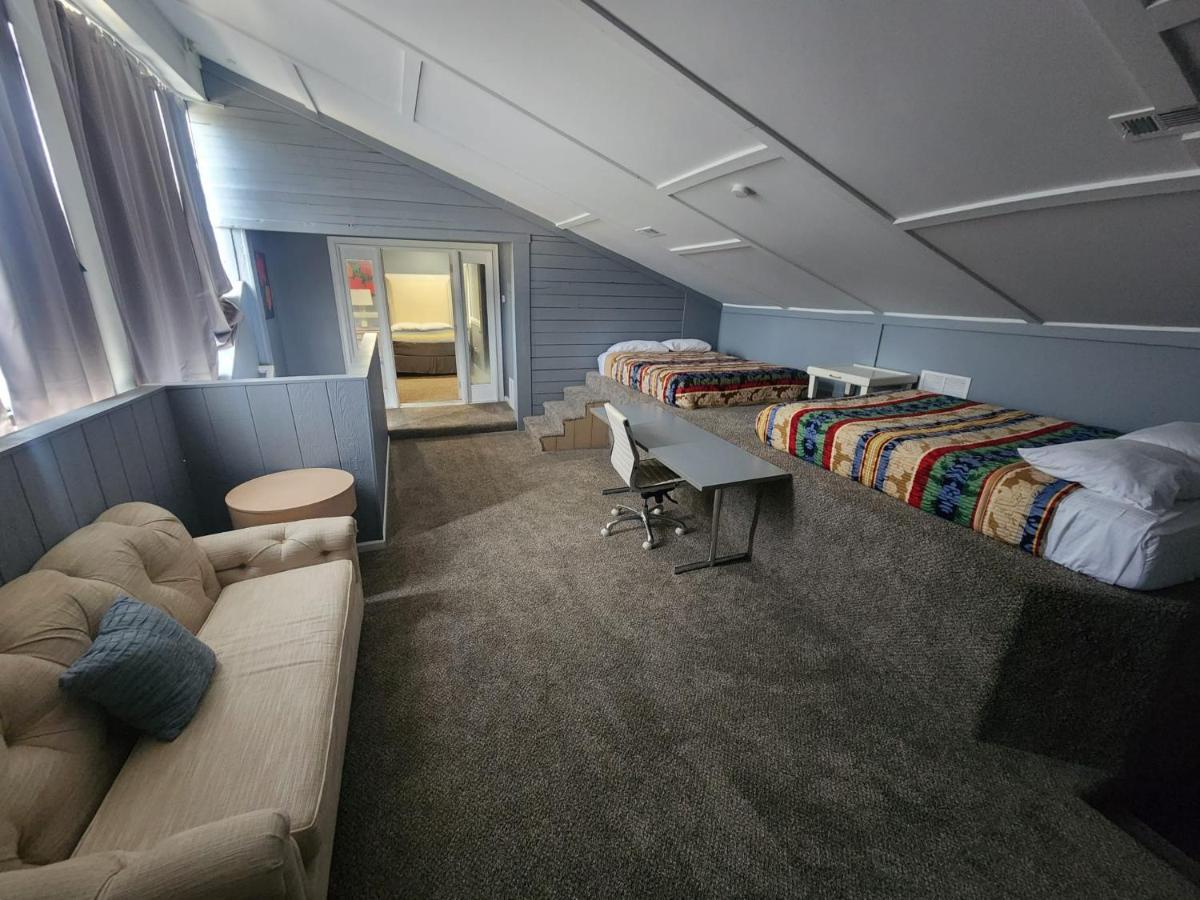 Super Large East Memphis 23 Beds Villa ภายนอก รูปภาพ