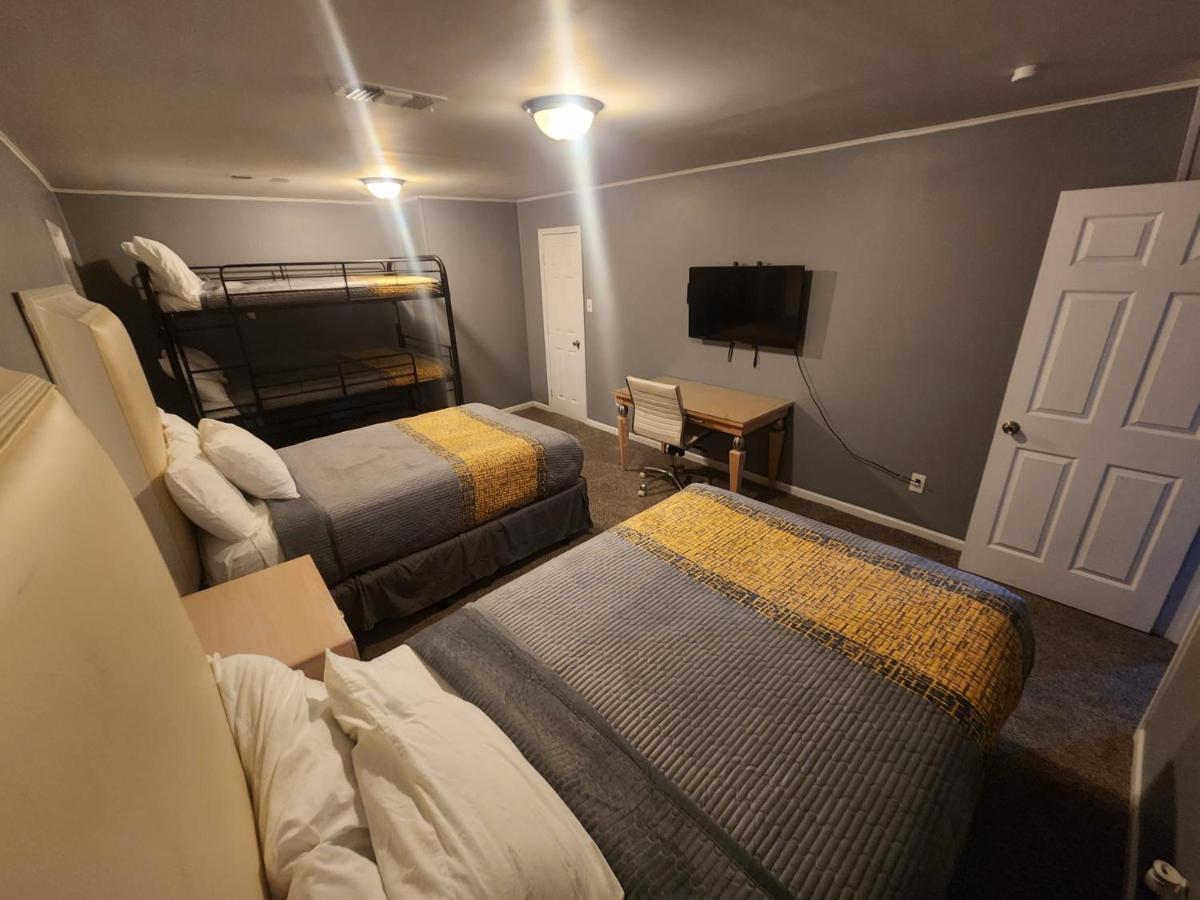Super Large East Memphis 23 Beds Villa ภายนอก รูปภาพ